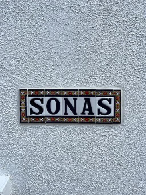 Sonas Seaside Apartment กัลเวย์ ภายนอก รูปภาพ